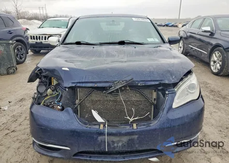 2013 Chrysler 200 Lx из США, поврежденный, VIN 1C3CCBAB3DN733804